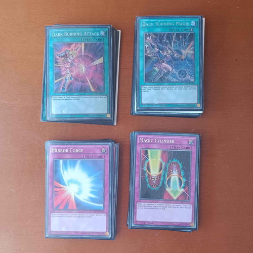 Yu-Gi-Oh! Cards Exodia and Red-Eyes -  22,00 - Vendora.cy