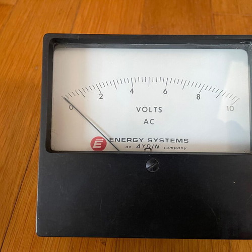 API Instruments Co Voltmeter AC 0-10 Amperes