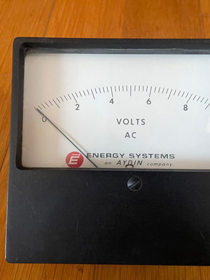 API Instruments Co Voltmeter AC 0-10 Amperes