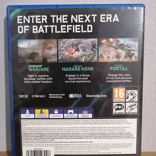 Battlefield 2042 PS4 case used, no game included