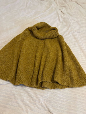 Poncho new, unworn