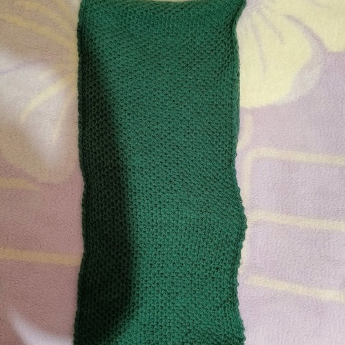 Women's scarf used in excellent condition