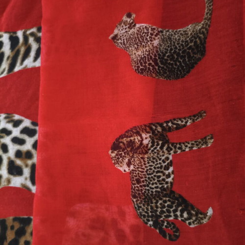 Red pareo with leopard print like new
