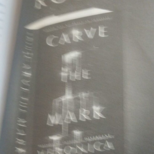Divergent by Veronica Roth like new, English edition