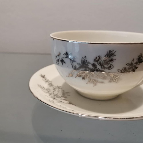 Tea cup set used with silver design, set of two