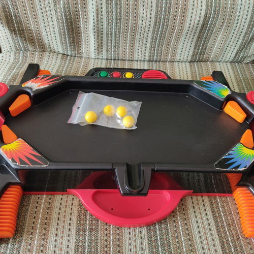 Flipper game with sound and four balls