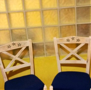 Ξύλινες καρέκλες τραπεζαρίας