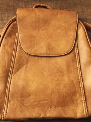 Women's backpack like new, tan color