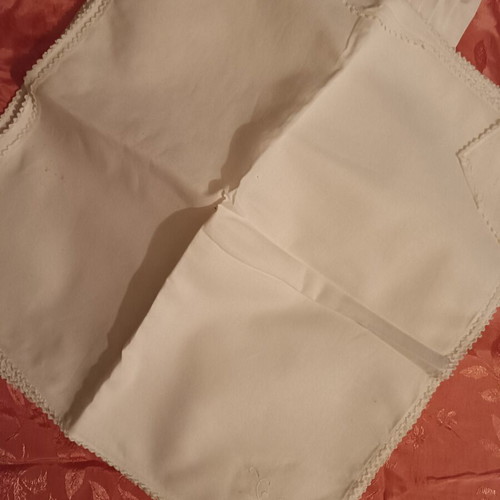 Vintage table napkins set of 6 like new