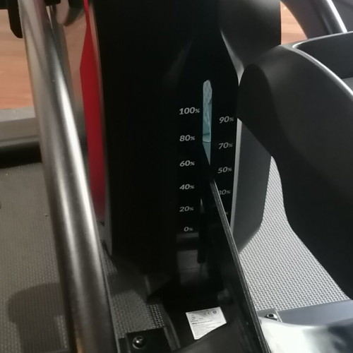 Bowflex BXE226 elliptical machine like new, professional fitness