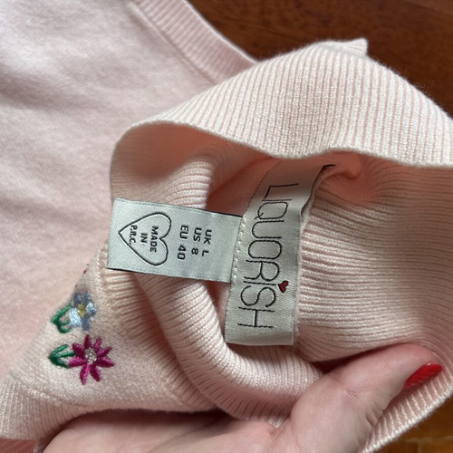 Liquorish top baby pink with embroidered flowers like new