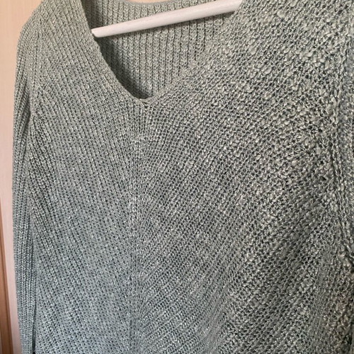 Hailys sweater green like new, size M