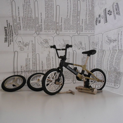 Flick Trix Diamondback Mr. Lucky Series Metal new