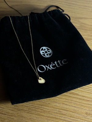 Oxette heart necklace like new, gold color