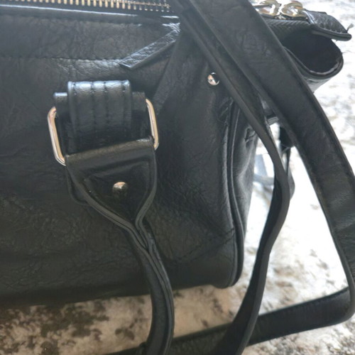 Black simple everyday bag used, not genuine leather