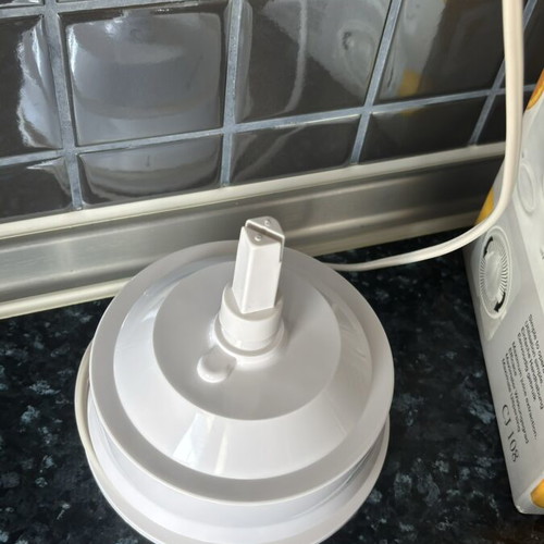 Electric juicer 500 ml, 230V 20W, unused