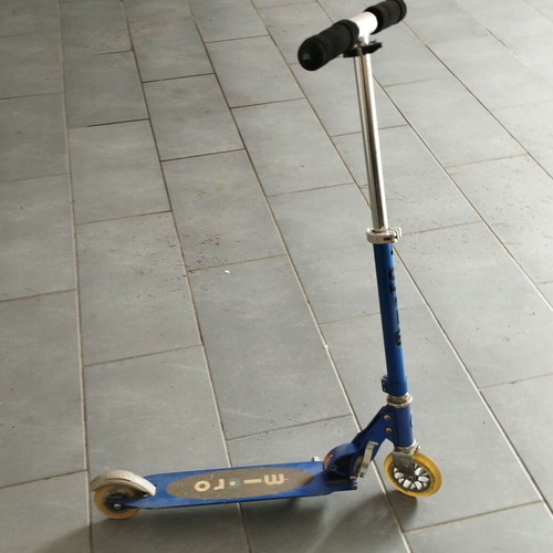 Micro scooter used, wheels without wear