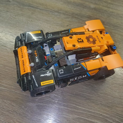 Lego Technic 42166 NEOM McLaren Extreme E Race Car used