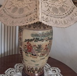 Satsuma table lamp used, good condition