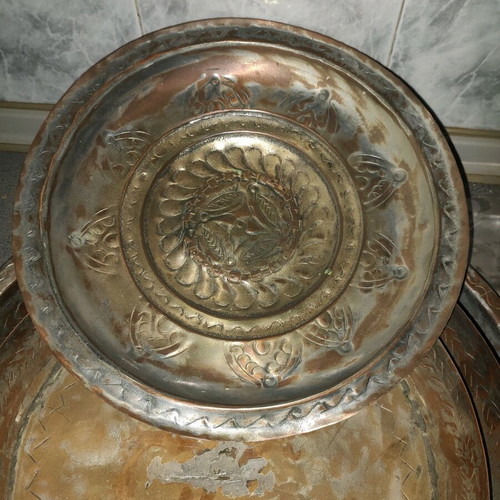 Copper trays used, pack of 16 handmade, oriental and Ottoman
