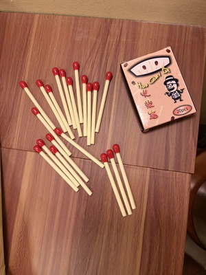 Matchstick pens, pack of 20 with matchbox-style case