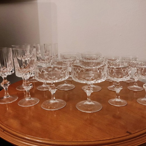 Vintage wine, liqueur and cocktail glasses like new, set of 18