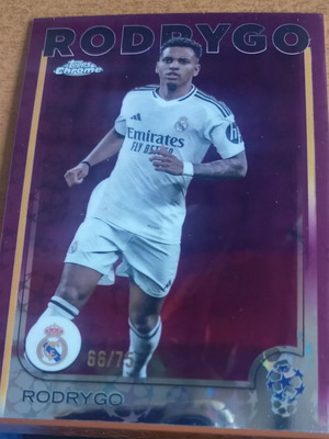 Topps Chrome UCC 24-25 Rodrygo No 48 Μωβ Ανακλαστήρας Μεταχειρισμένο