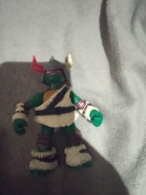 Raphael Larp TMNT figure 2012 like new