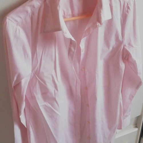 Benetton shirt like new, size M, white and pink