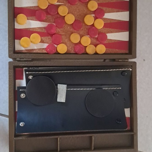Backgammon like new, height 24 cm, width 17.5 cm