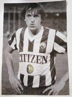 Jorge Barrios Olympiacos Mini Poster like new