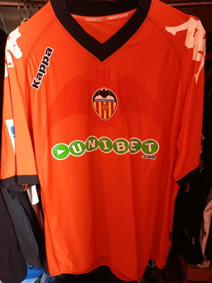 Valencia Soldado #9 jersey like new, size L/XL