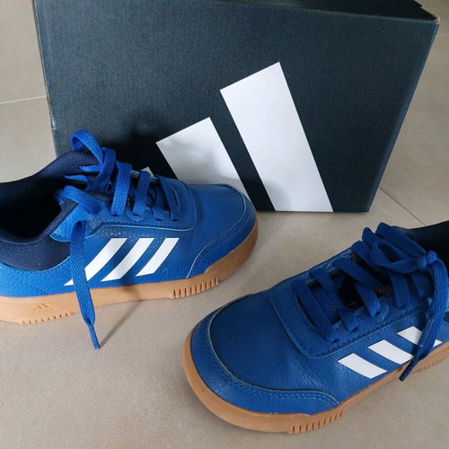 Adidas sneakers σαν καινούργια, μέγεθος 31, μπλε