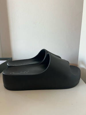Envie Slippers new, size 40, black