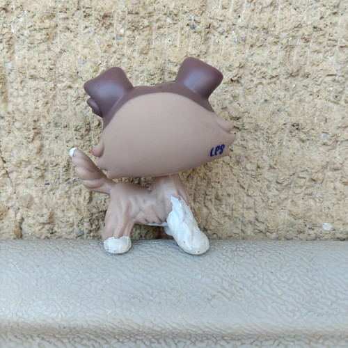 Littlest Pet Shop (LPS) Hasbro figure like new
