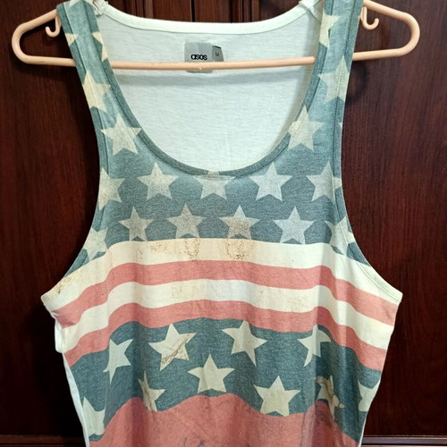 ASOS sleeveless t-shirt like new, size M, white multicolor