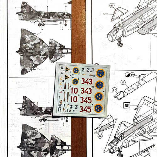 Viggen Swedish Air Force 1/72 Heller model like new