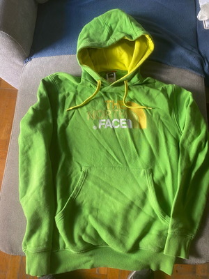 The North Face hoodie used, green, size S