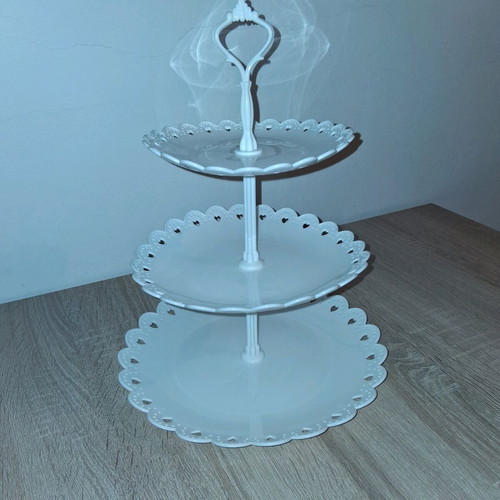 Plastic 3-Tier Cake Stand like new