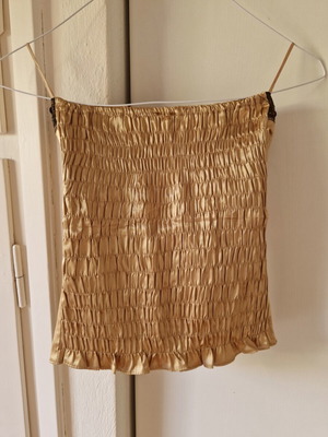 Gold crop top Small with sequins and gold thread detail