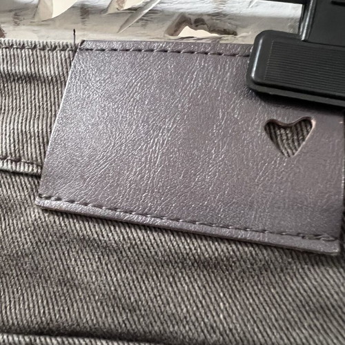 Unique jeans new, brown shade