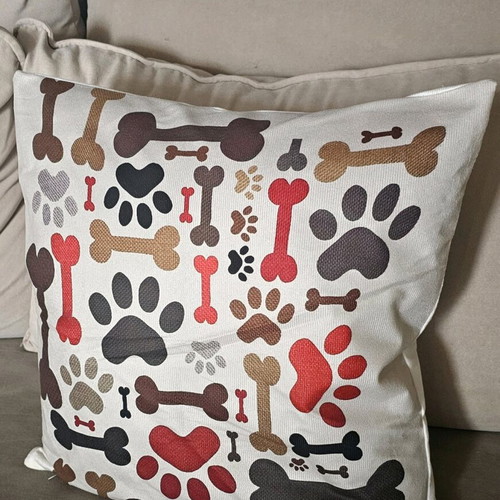 Pet Theme square sofa pillow like new