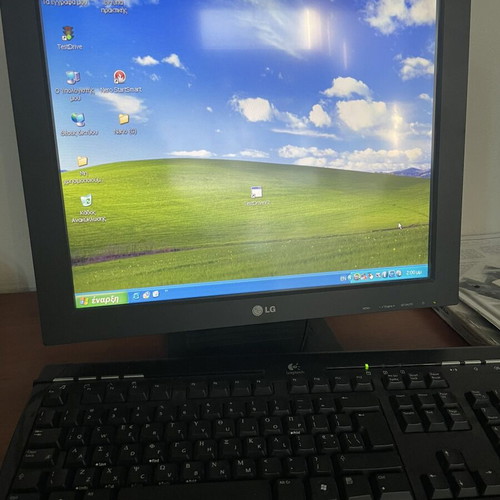 LG Flatron L1730SF 17” Touchscreen Monitor