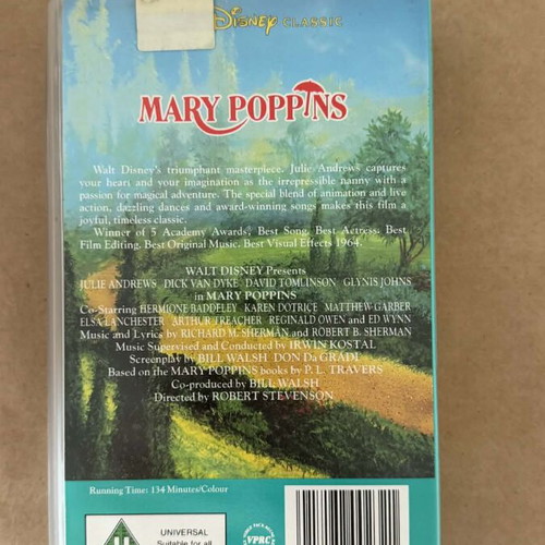 Mary Poppins videocassette like new
