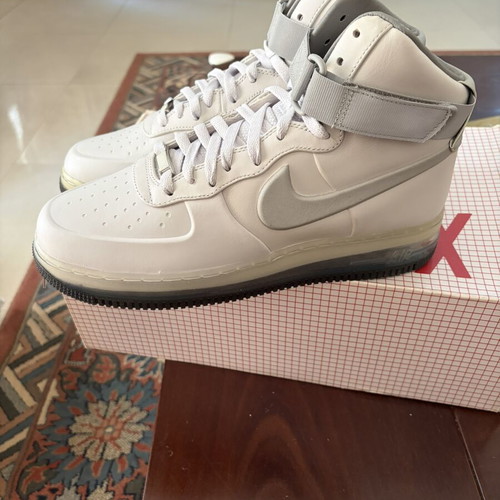 Nike Air Force 1 Lux Max Air Pearl Collection new, size 44, white and grey