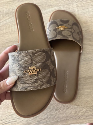 Coach sandals size 38 new beige and brown