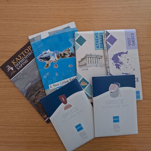 Greece Maps pack of 6 like new, English and Greek