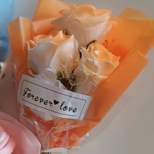 Set of 4 rose arrangements made of soap leaf new
