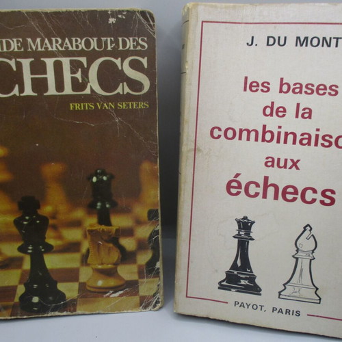 Chess books used, 2 pieces, year 1972, French
