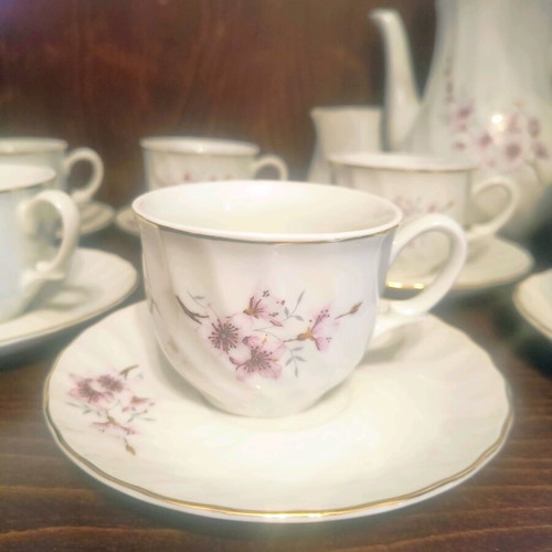Tea set new unused